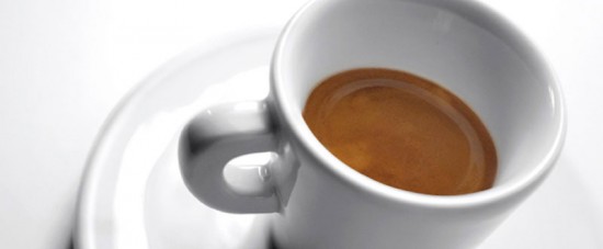 Un espresso un po' migliore. Se fosse 100% arabica la crema potrebbe essere pure più chiara.